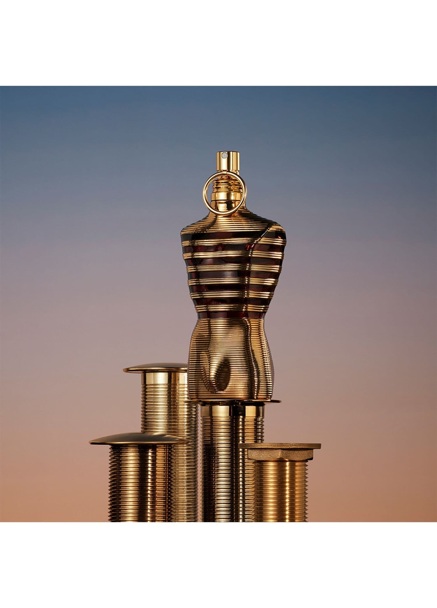 Jean Paul Gaultier Le Male Le Parfum EDP 125ML Erkek Parfümü görsel 5, 5/5